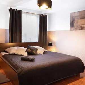 Clicktheflat Piekna Center Warszawa